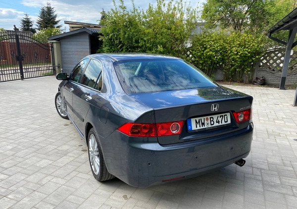 Honda Accord cena 17900 przebieg: 205330, rok produkcji 2004 z Radom małe 106